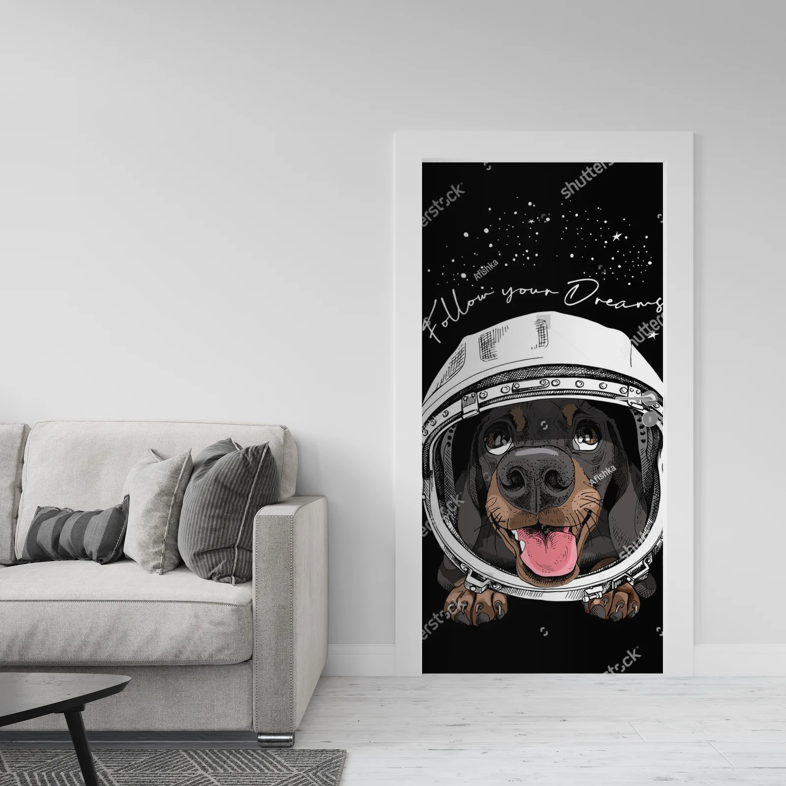 Zabawny jamnik w retro hełmie astronauty