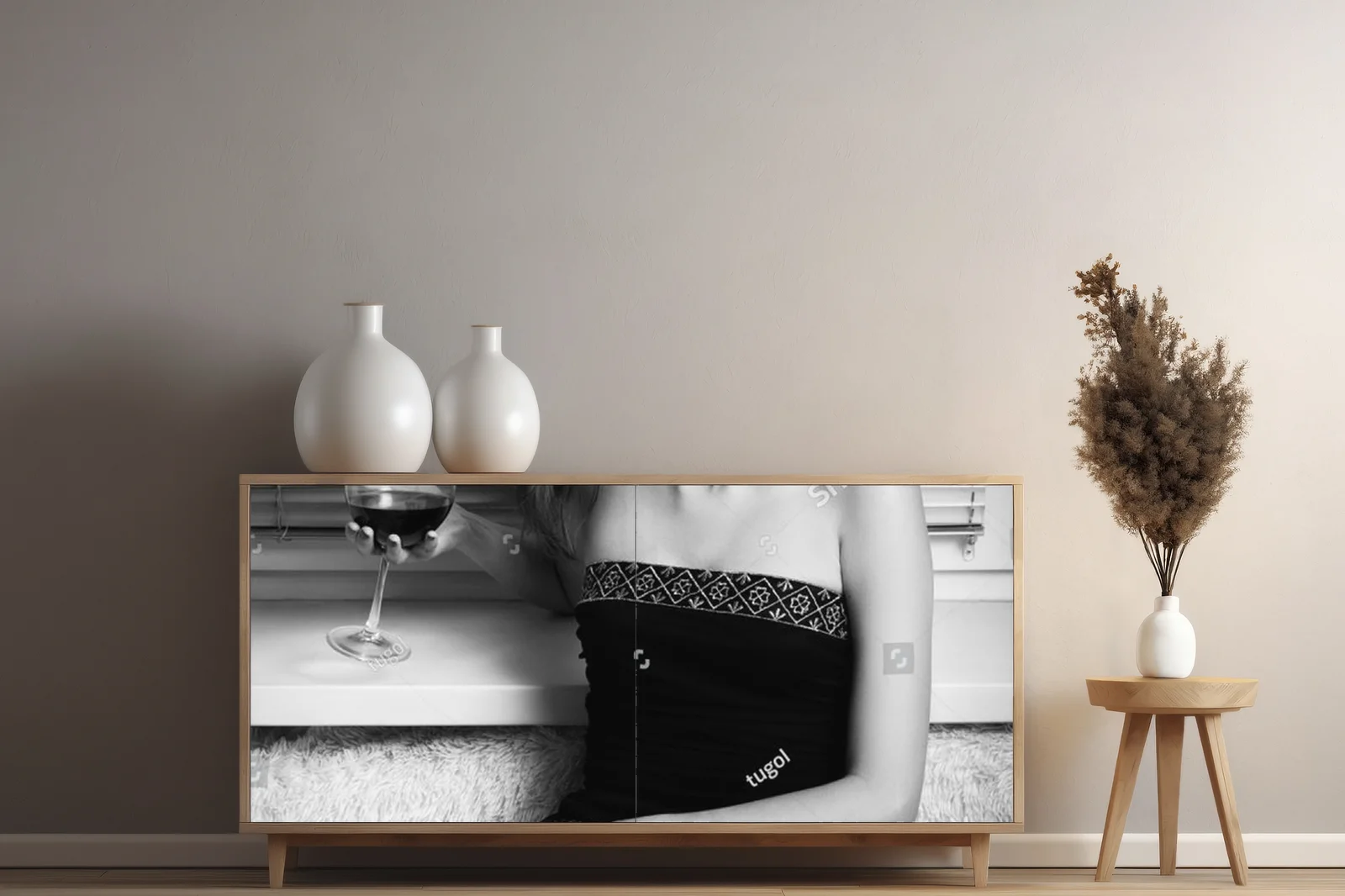 Zmysłowa gra światła w monochromatycznej elegancji