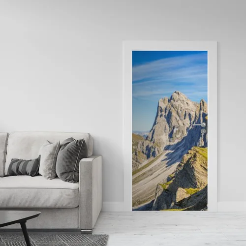Majestatyczny szczyt Seceda w Dolomitach