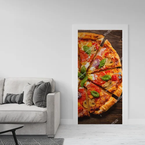 Wyjątkowa pizza z jajkiem i pieczarkami
